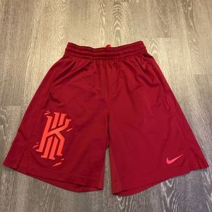 Nike Men’s Kyrie Irving exclusive basketball short